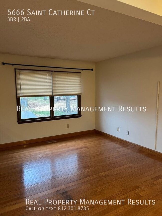 5666 St Catherine Ct in Newburgh, IN - Building Photo - Building Photo