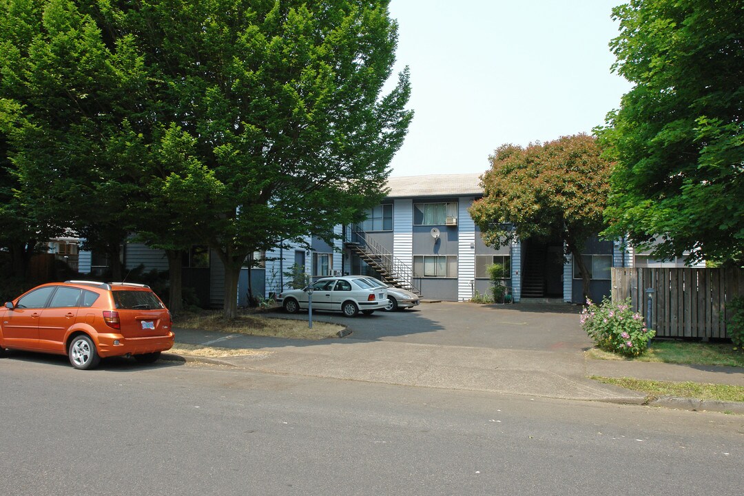 Taylor Corner in Portland, OR - Foto de edificio