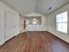 105 Bristol View Cir in Winston-Salem, NC - Building Photo - Building Photo