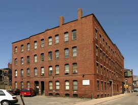 181-187 Green St in Jamaica Plain, MA - Building Photo