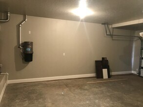 2520 Blackhawk Dr in Santa Clara, UT - Building Photo - Building Photo