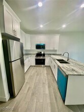 5425-5427 Centennial Blvd in Lehigh Acres, FL - Building Photo - Building Photo