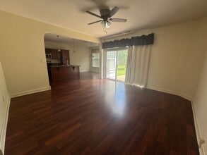 581 Beehler Dr in Whiteland, IN - Building Photo - Building Photo