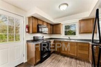 4806 Funston Ct in Columbus, OH - Building Photo - Building Photo