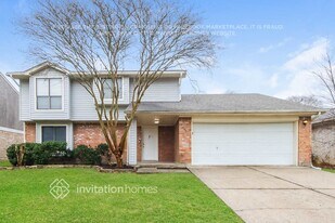 3250 Old Chapel Dr in Spring, TX - Building Photo