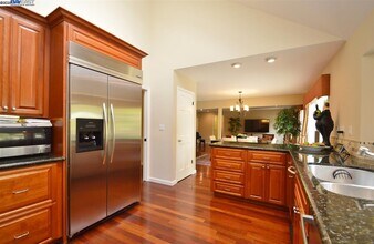 2051 Pebble Dr in Alamo, CA - Building Photo - Building Photo