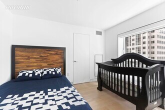 135 W 52nd St-Unit -: 15F in New York, NY - Building Photo - Building Photo