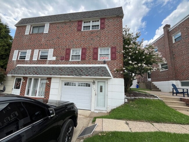 property at 124 Meadow Ln