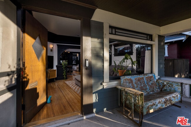 3438 4th Ave in Los Angeles, CA - Building Photo - Building Photo