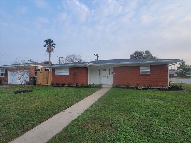 107 Avalon Way, Unit 19178 in Galveston, TX - Building Photo - Building Photo