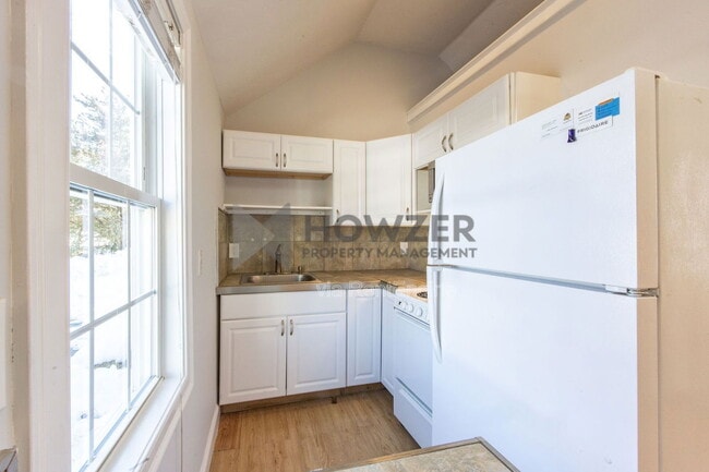 1 Wimbledon Dr in Yarmouth, MA - Building Photo - Building Photo