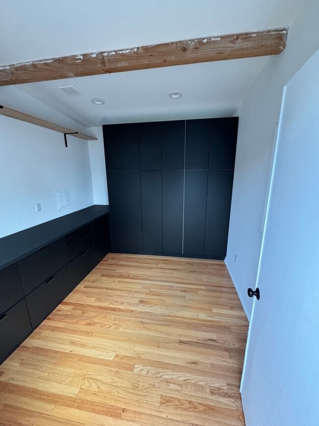 1214 SE 87th Ave in Portland, OR - Building Photo - Building Photo