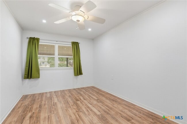 property at 1307 Summit Dr
