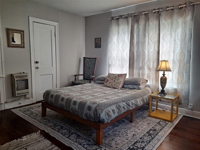 property at 1906 San Gabriel St