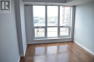 234-1234 Rideau St in Ottawa, ON - Building Photo - Building Photo