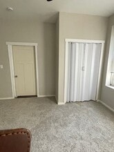 4426 Holly Ave in St. Louis, MO - Building Photo - Building Photo