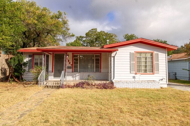 property at 1327 Vanderbilt St