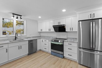 53 Freemont St in Lexington, MA - Building Photo - Building Photo