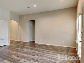 2565 Hadley St, Unit 1207 in Weatherford, TX - Building Photo - Building Photo