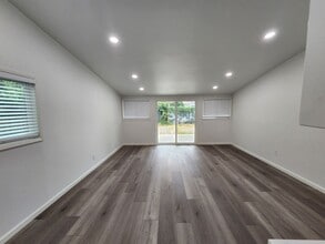 1300 N Ferndale St in Anaheim, CA - Building Photo - Building Photo
