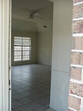 10822 Lynbrook Dr in Houston, TX - Building Photo - Building Photo