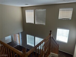 8046 S Wards Ferry St in Las Vegas, NV - Building Photo - Building Photo