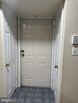 4490 Lord Loudoun Ct in Upper Marlboro, MD - Building Photo