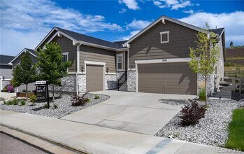 5208 Silver Hare Ct in Castle Rock, CO - Building Photo - Building Photo
