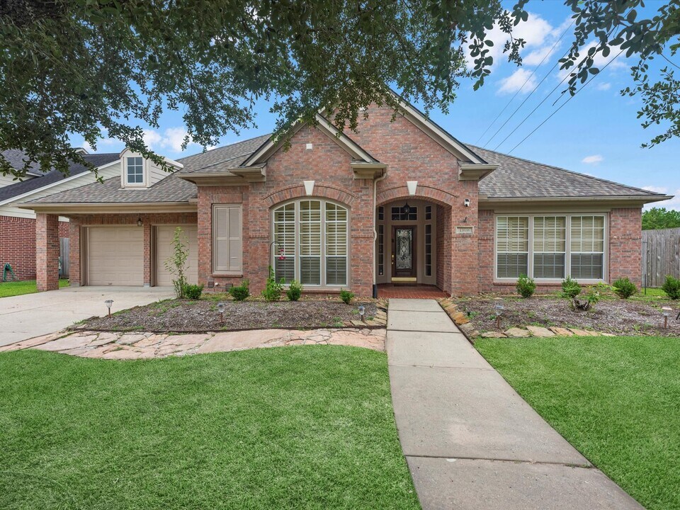 13535 Missarah Ln in Cypress, TX - Building Photo