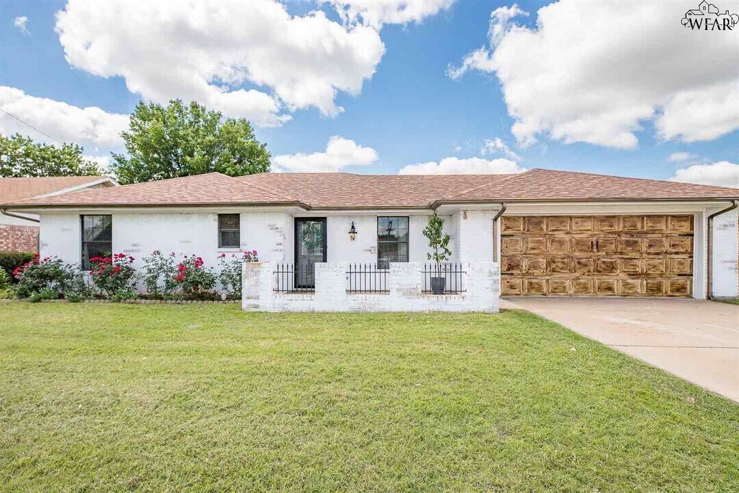 4319 Crestview in Wichita Falls, TX - Building Photo