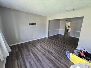 1836 Haviland Dr in Virginia Beach, VA - Building Photo - Building Photo