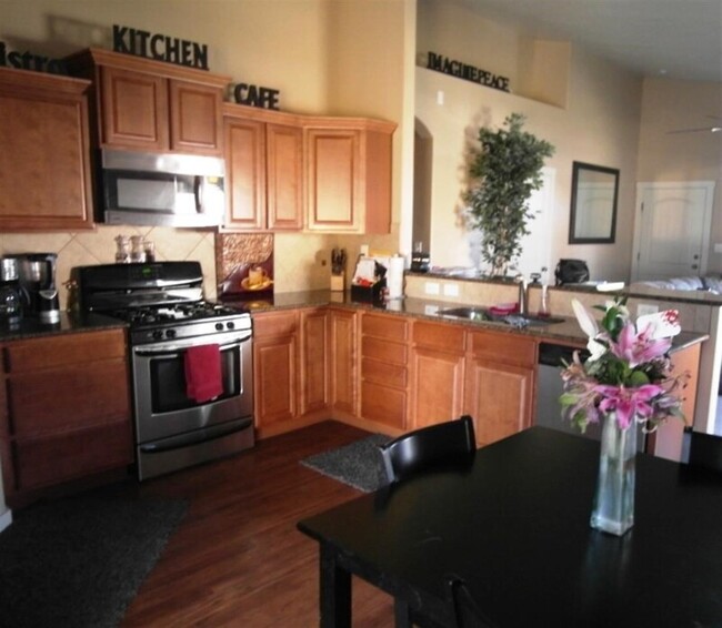 5952 S Red Crest Ave in Boise, ID - Building Photo - Building Photo