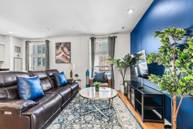 601 Albany St, Unit SI ID1240291P in Boston, MA - Building Photo - Building Photo