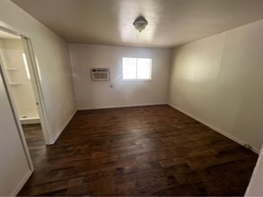 712 E Craven Ave in Waco, TX - Building Photo - Building Photo