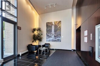 1067 Marinaside Crescent in Vancouver, BC - Building Photo - Building Photo