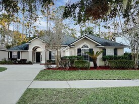 3390 Victoria Lakes Dr N in Jacksonville, FL - Building Photo