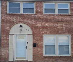 66 Rittenhouse Dr in Willingboro, NJ - Building Photo