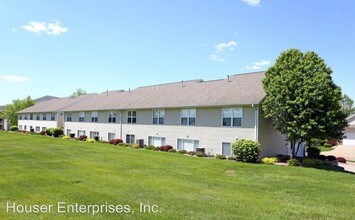21 Redtail Bend in Coralville, IA - Building Photo - Building Photo