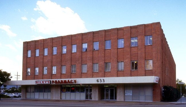 633 N Central Ave in Glendale, CA - Building Photo - Building Photo