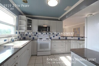 3919 27th Pkwy in Sarasota, FL - Building Photo - Building Photo