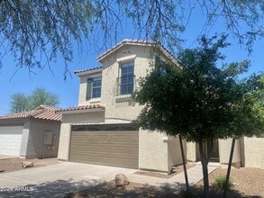 4008 E Ironhorse Rd in Gilbert, AZ - Building Photo - Building Photo