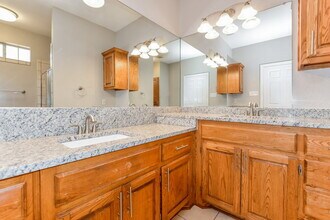 116 Stanford St in Forney, TX - Foto de edificio - Building Photo