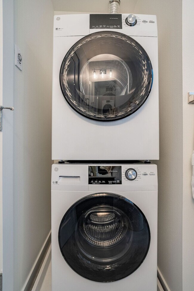 1835 14th Ave, Unit SI ID1035992P in Seattle, WA - Building Photo - Building Photo