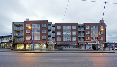 Queensland in Vancouver, BC - Building Photo - Building Photo