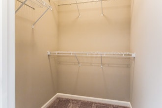 Meridian Park Apartments in Collierville, TN - Building Photo - Interior Photo