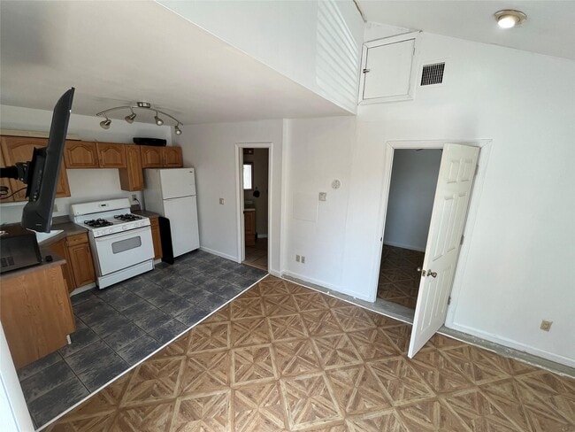 property at 46 Glen Ln