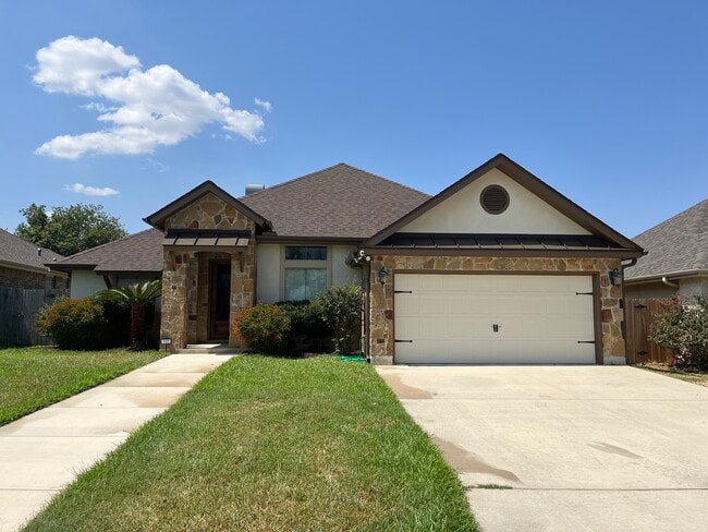 property at 105 N Jewels Dr