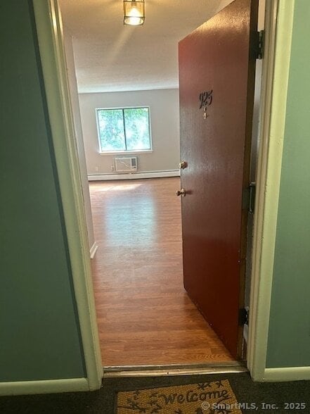 925 High Path Rd, Unit 6-203 in Windsor, CT - Foto de edificio - Building Photo