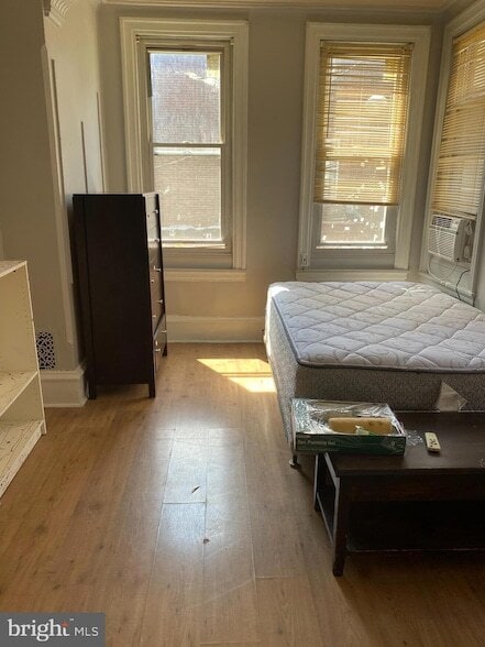 1342 W Westmoreland St, Unit 2F in Philadelphia, PA - Building Photo - Building Photo