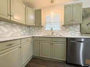 501 Sacramento Dr in Austin, TX - Building Photo - Building Photo